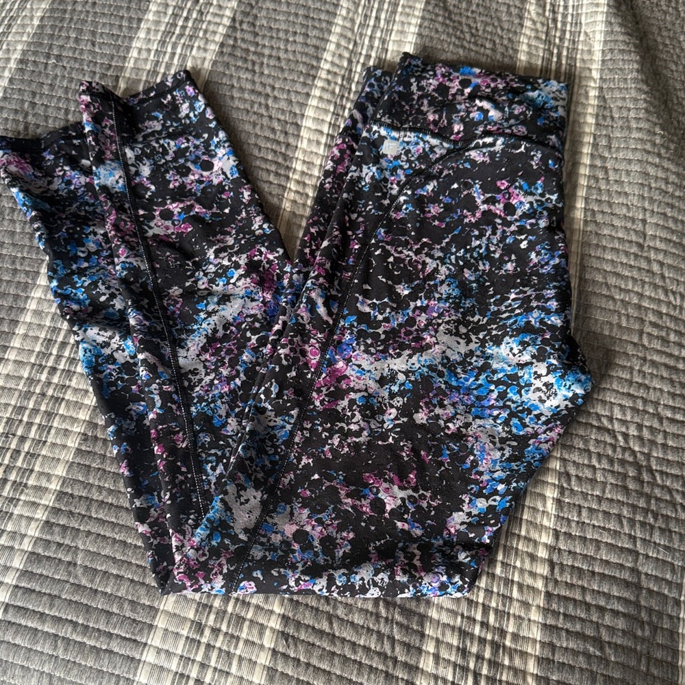 Fabletics Black and Blue Patterned Leggings